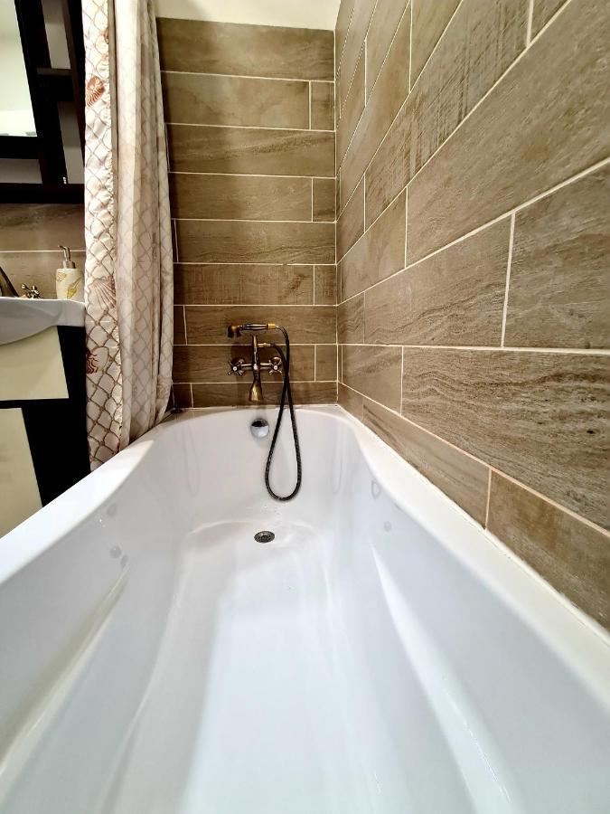 Best Apartment Central Hunedoara Dış mekan fotoğraf