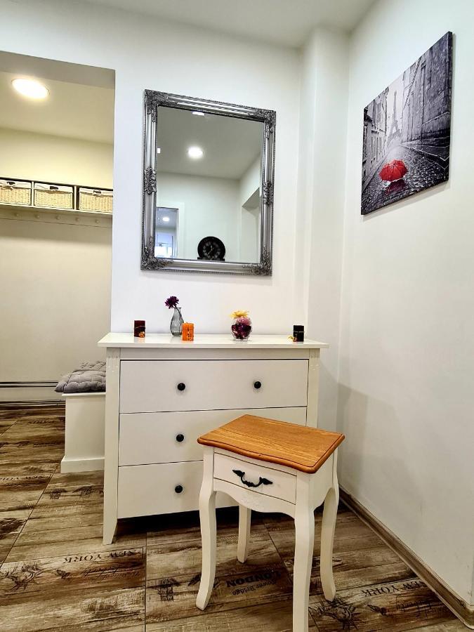 Best Apartment Central Hunedoara Dış mekan fotoğraf