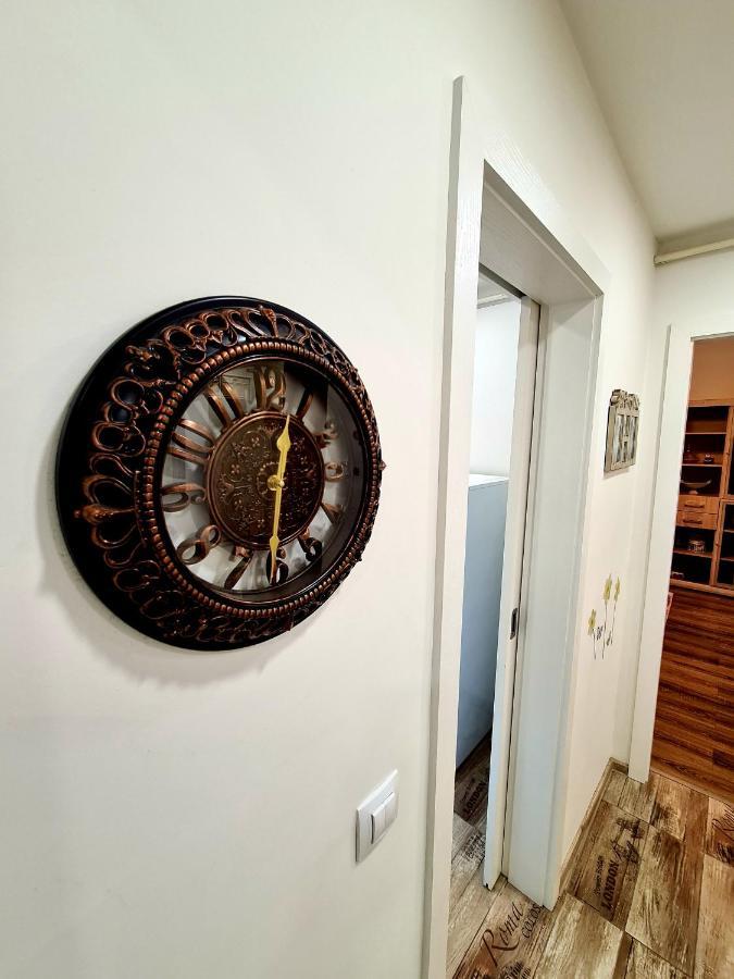 Best Apartment Central Hunedoara Dış mekan fotoğraf